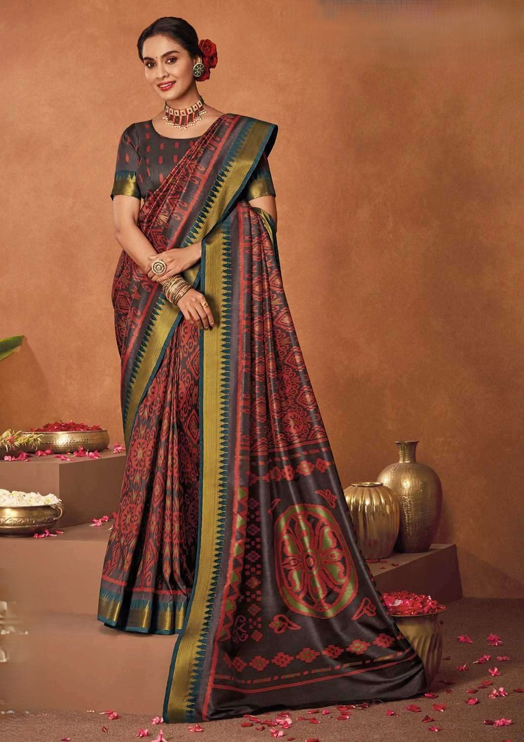 Shital Saree