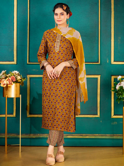 Naaz Kamiz &amp; Pant - Roop Darshan