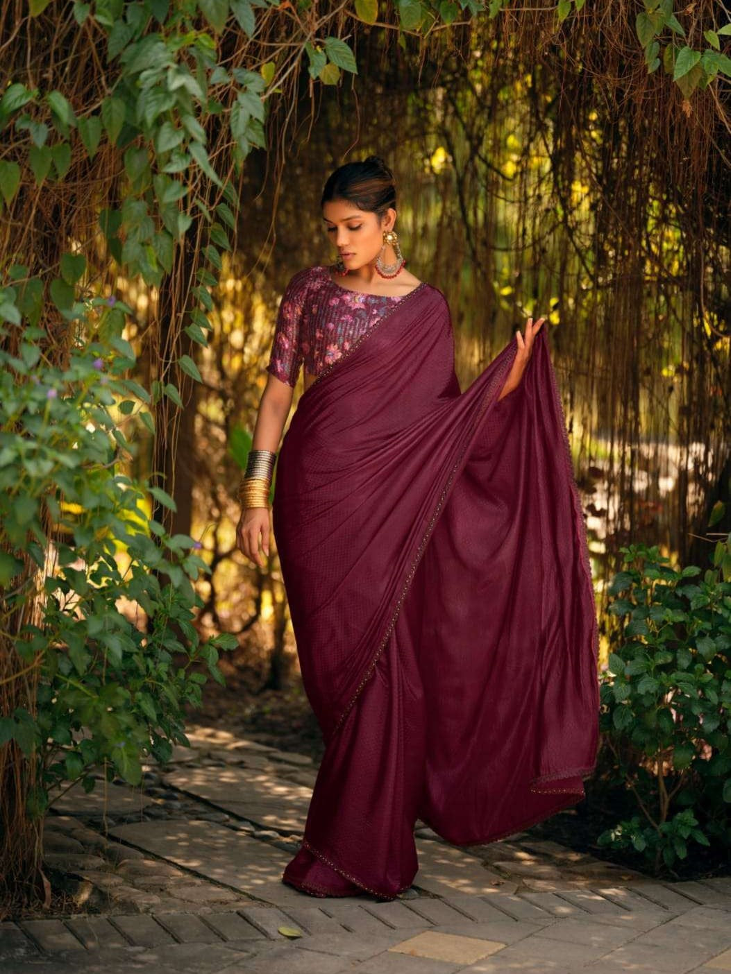 Krisha Saree - Roop Darshan