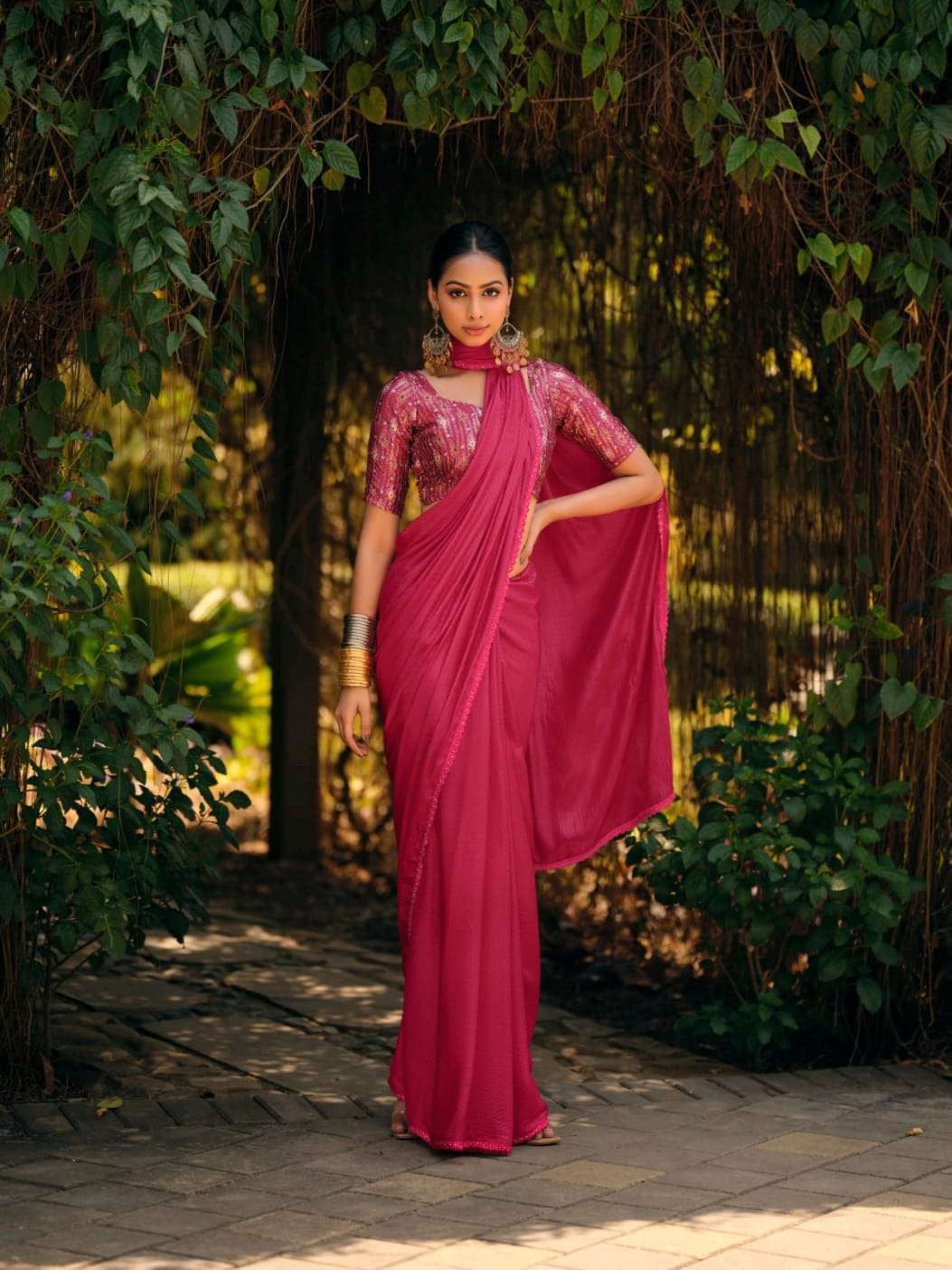 Krisha Saree - Roop Darshan