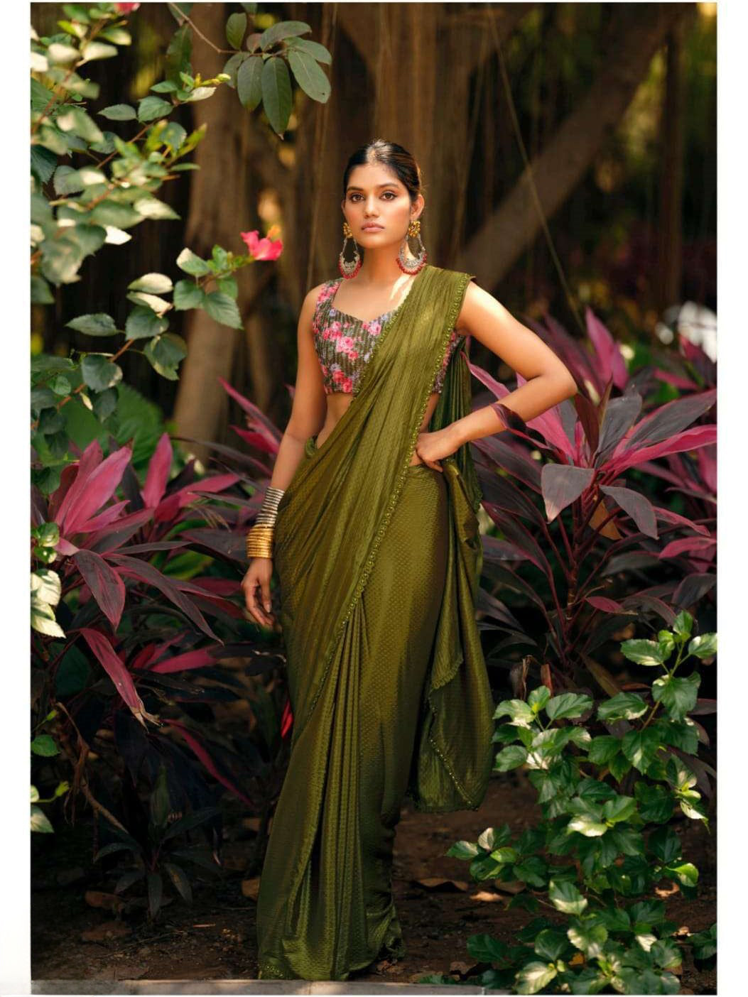 Krisha Saree - Roop Darshan