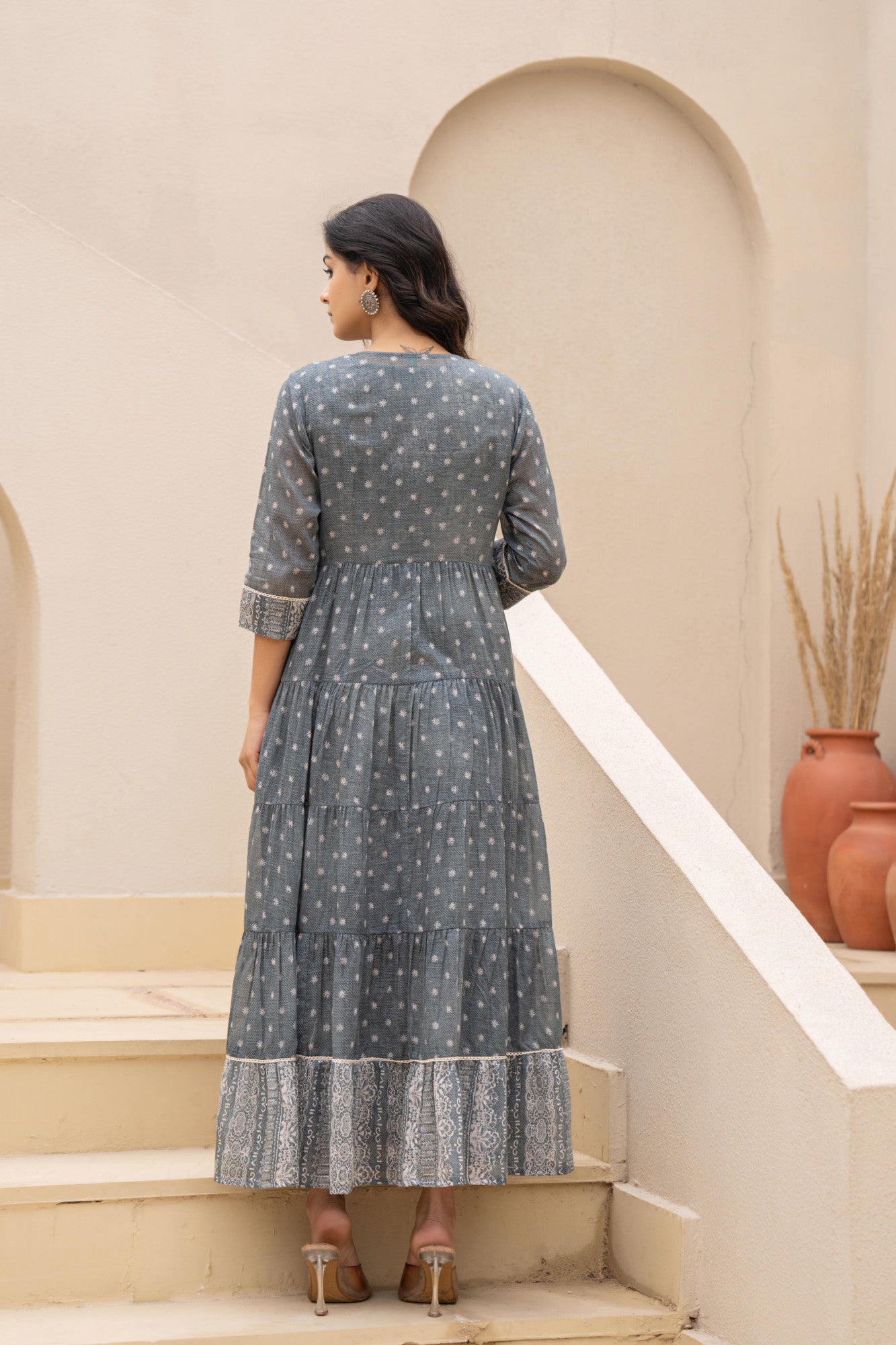 Meera Kurti with Jacket - Roop Darshan