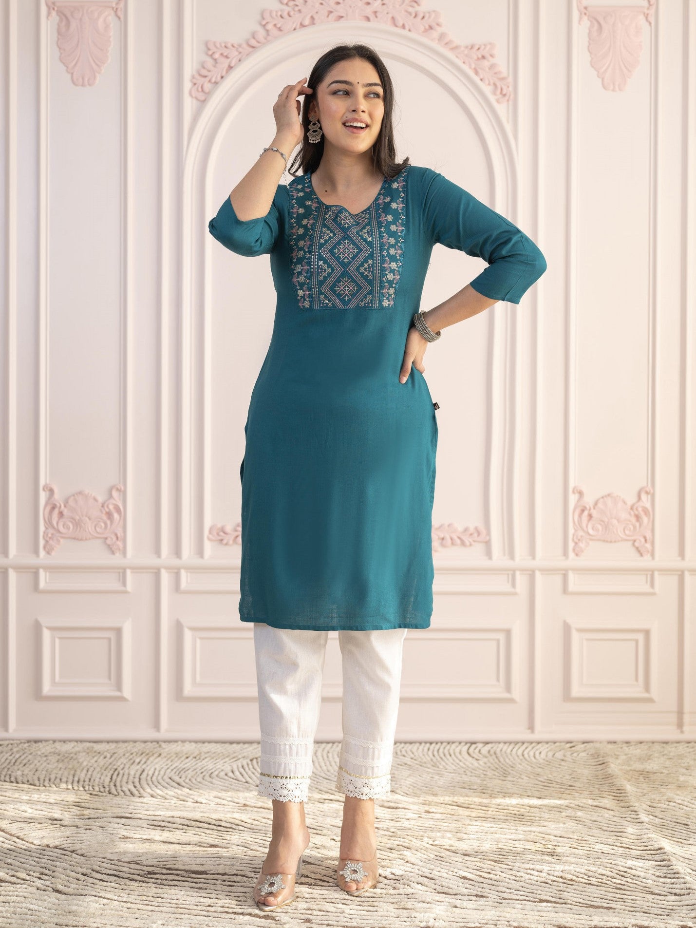 Darshi Kurti - Roop Darshan
