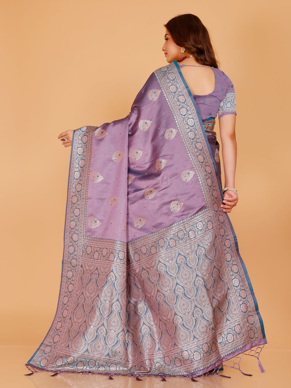 Pavitra Silk Zari Saree