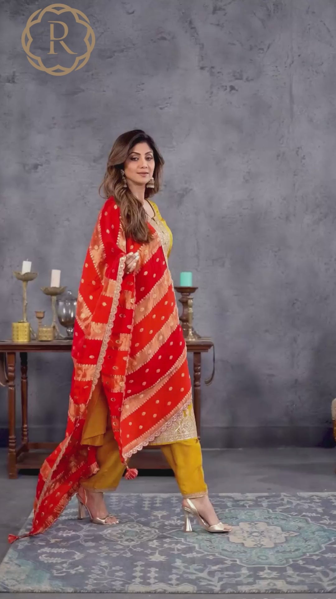 Sachi Straight Kamiz &amp;  Pant