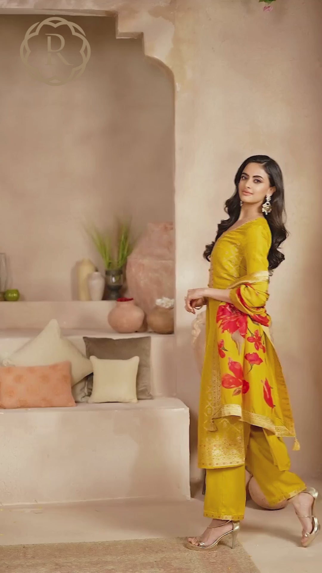 Tara Straight Kamiz &amp; Pant