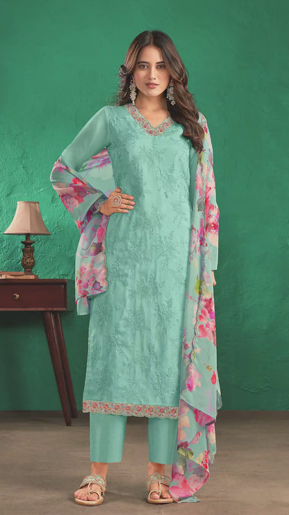 Richa Kamiz &amp; Pant