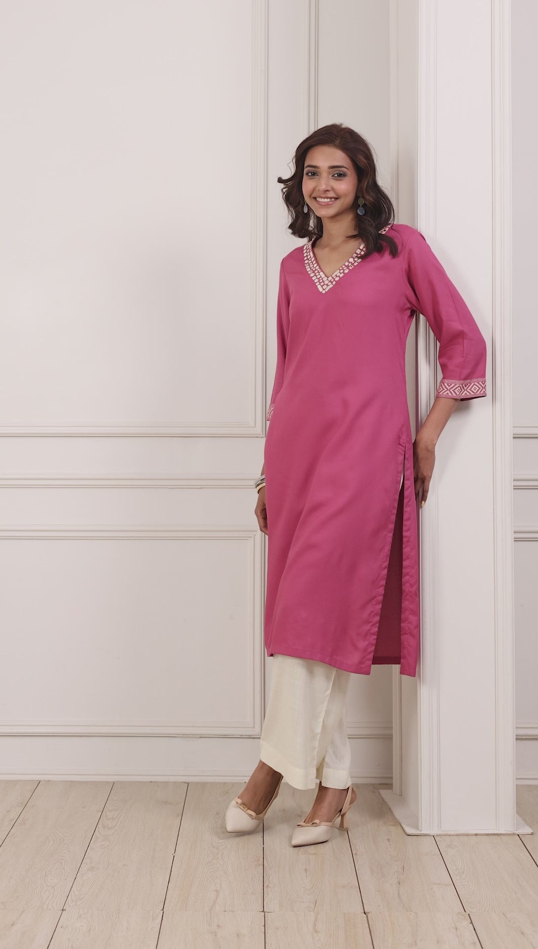 Biba Solid Straight Kurta