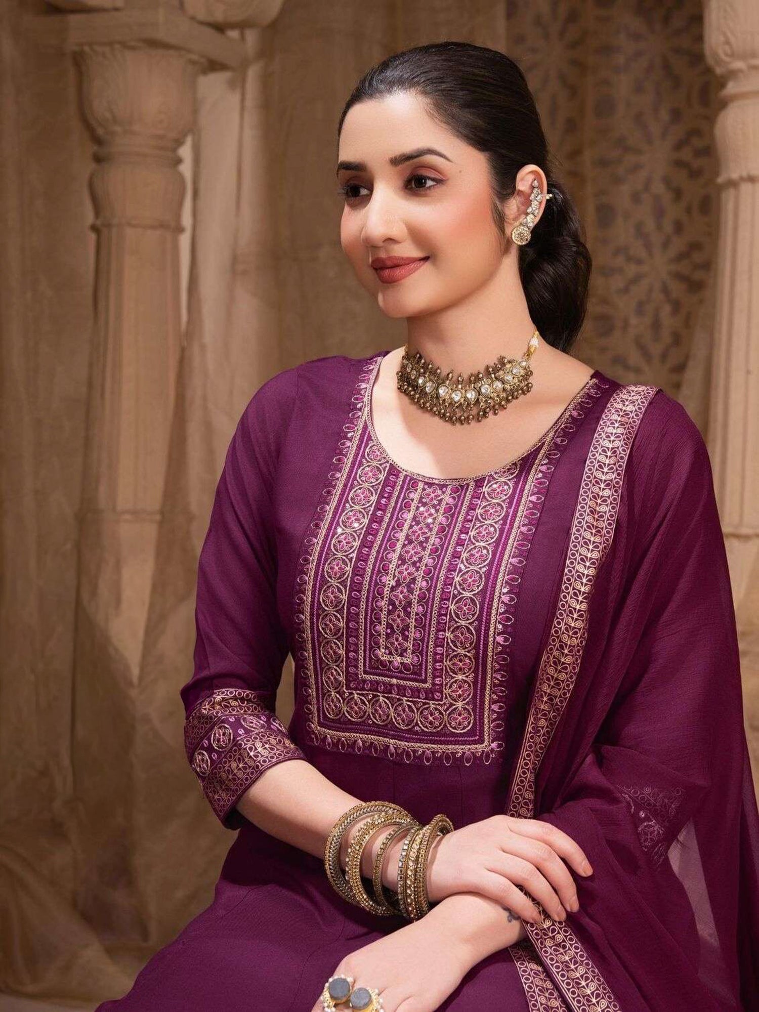 Naaz Flair Suit - Roop Darshan