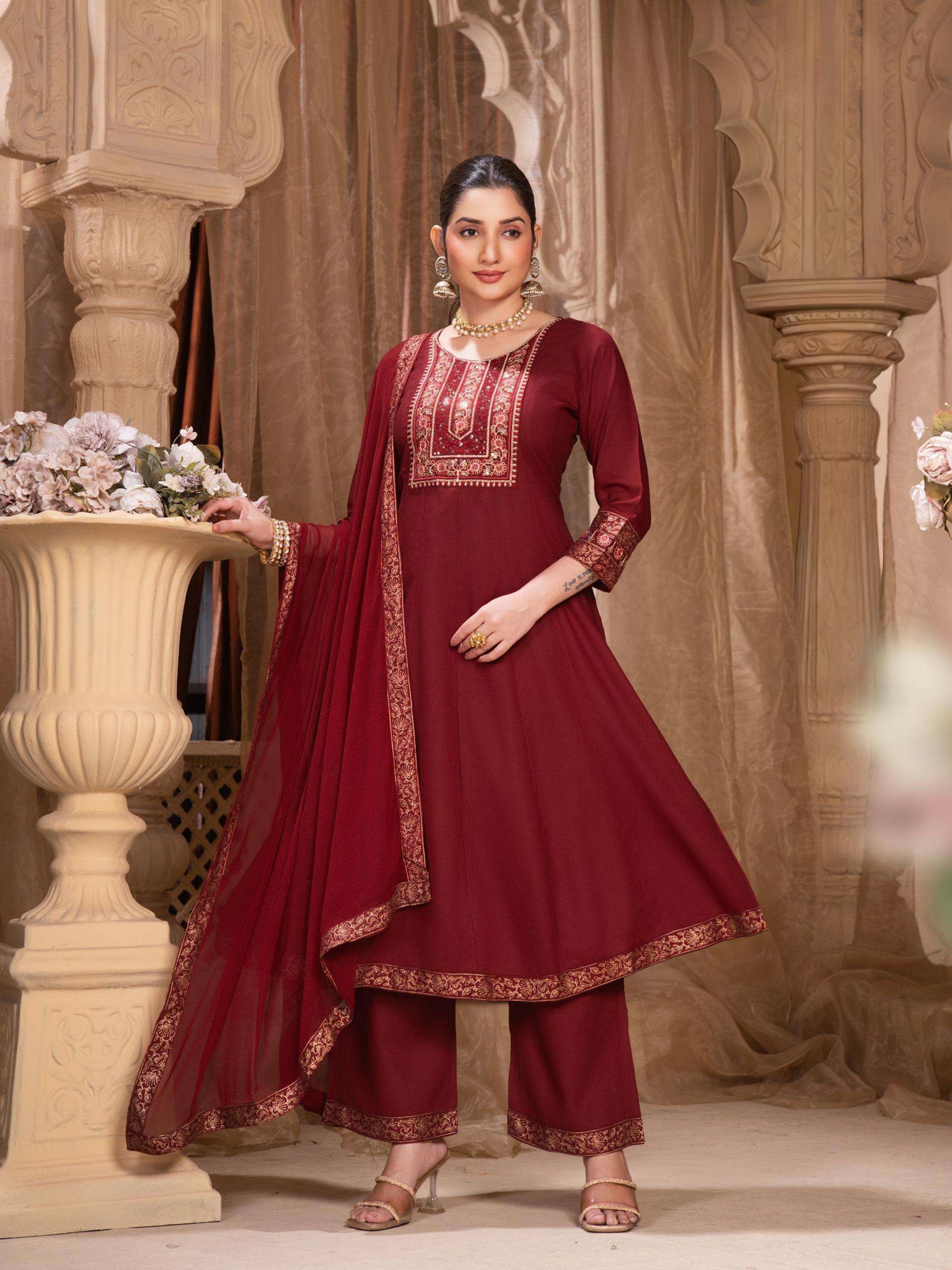 Naaz Flair Suit - Roop Darshan
