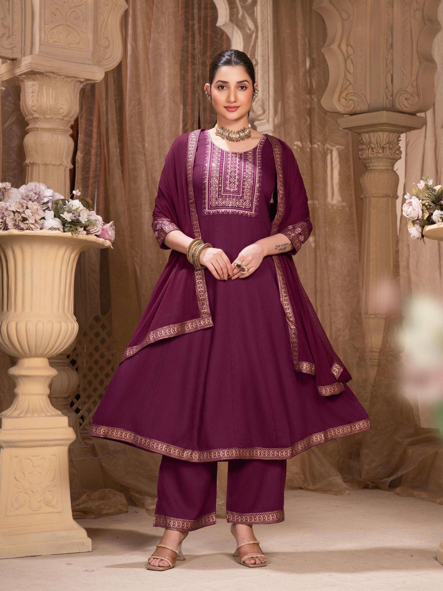 Naaz Flair Suit - Roop Darshan