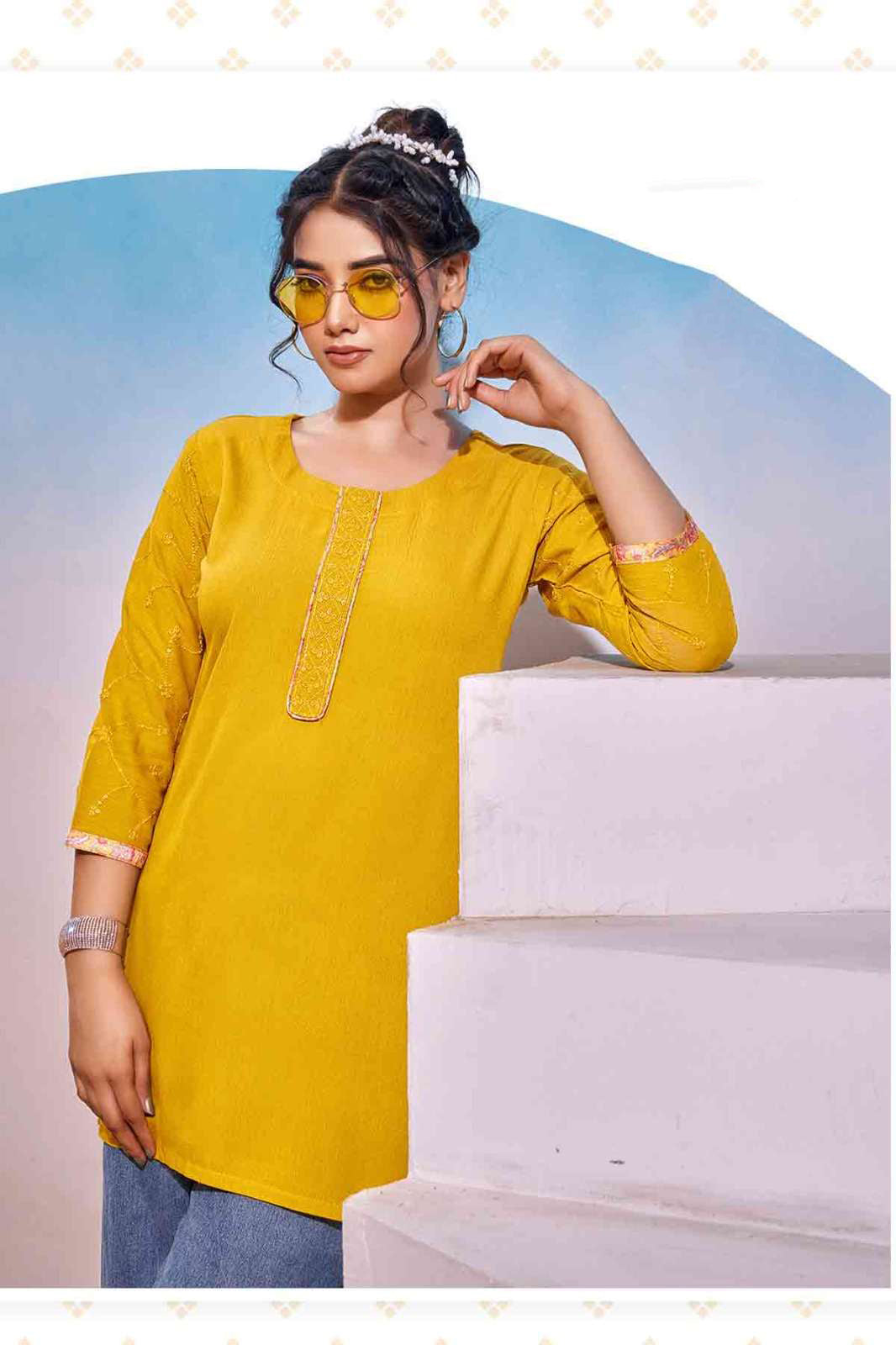 Mahi Short Kurti - Roop Darshan