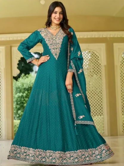 Ruthvi Gown - Roop Darshan