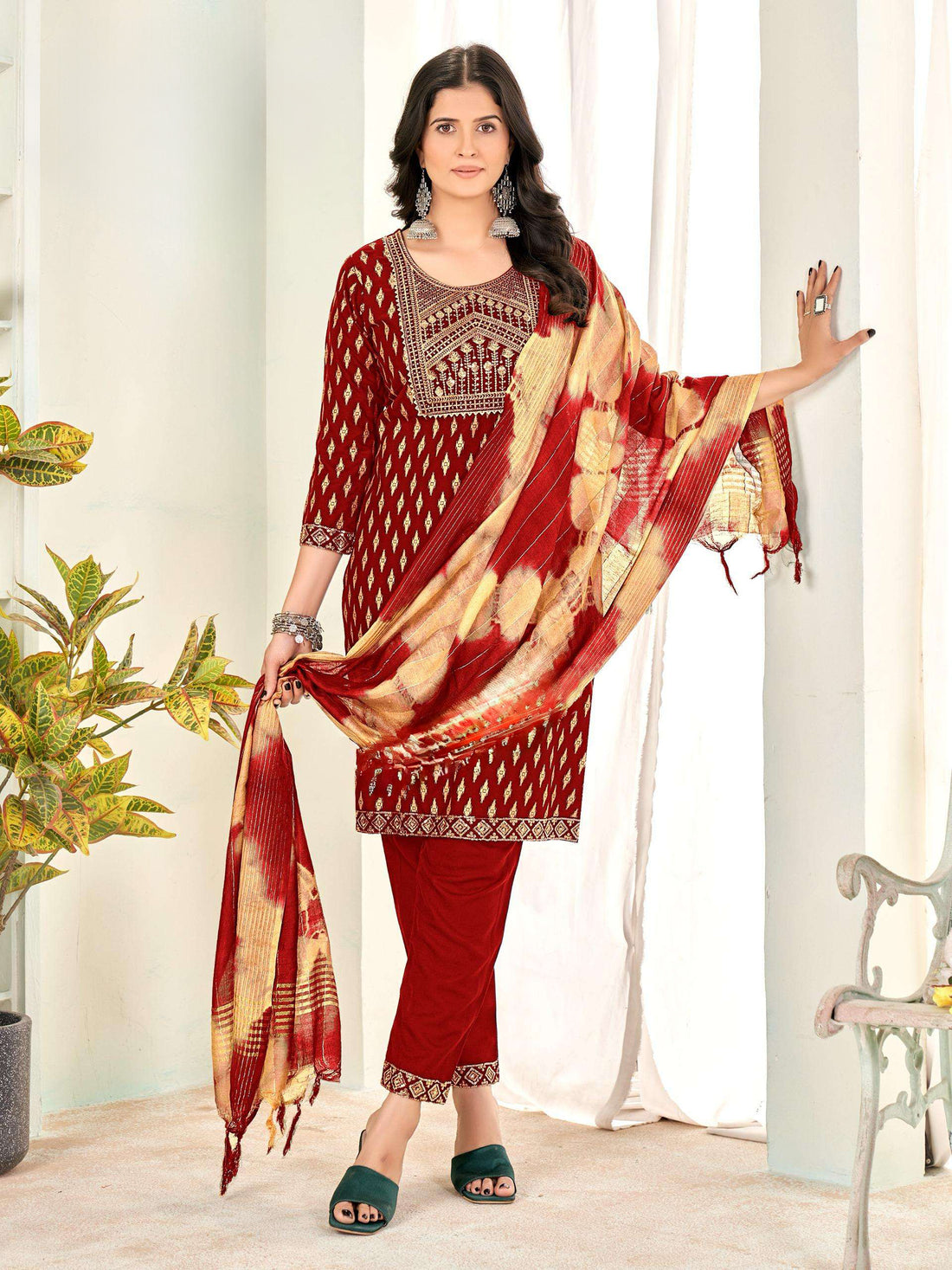 Alia Kamiz & Pant - Roop Darshan