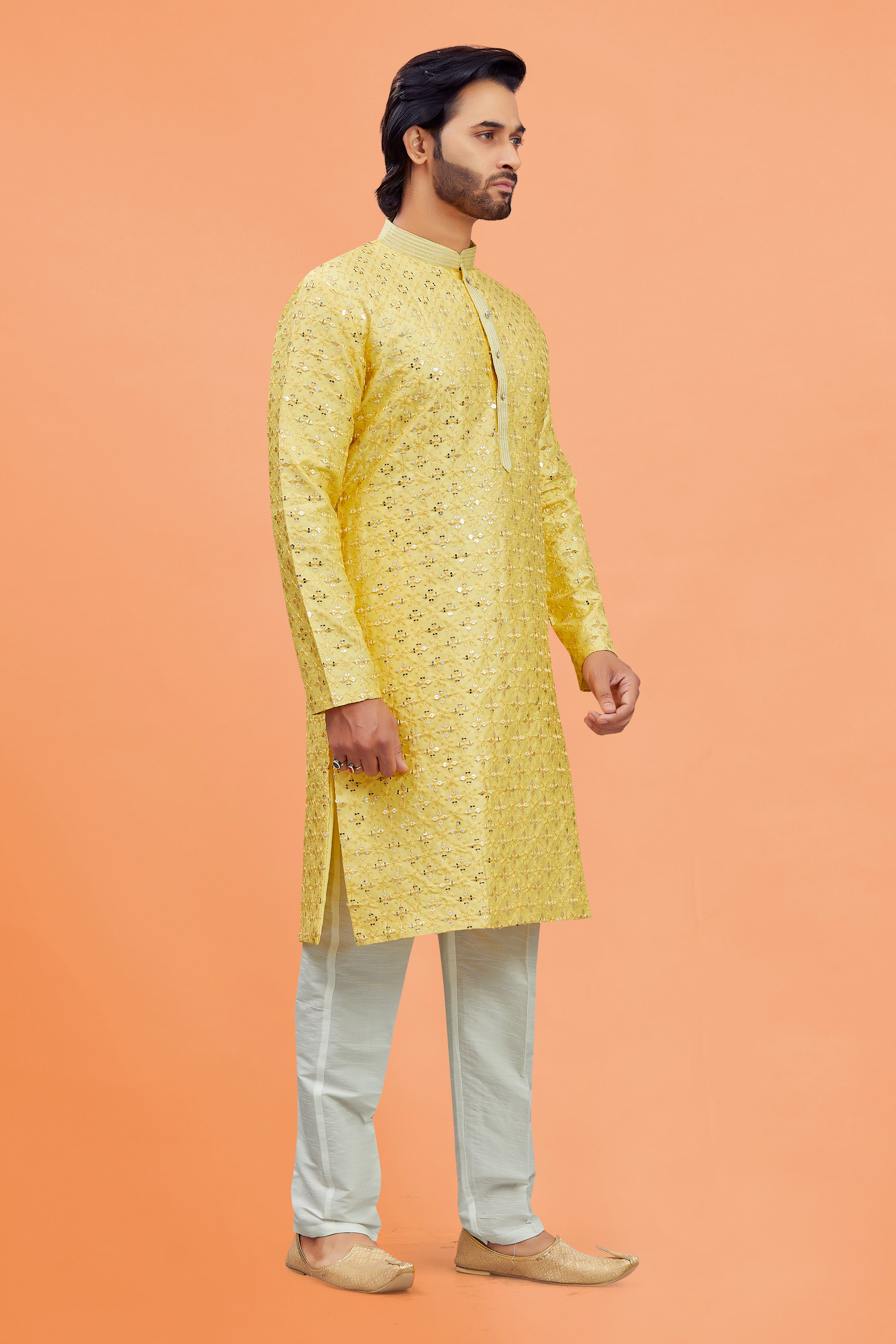 Mens Kurta Set - Roop Darshan