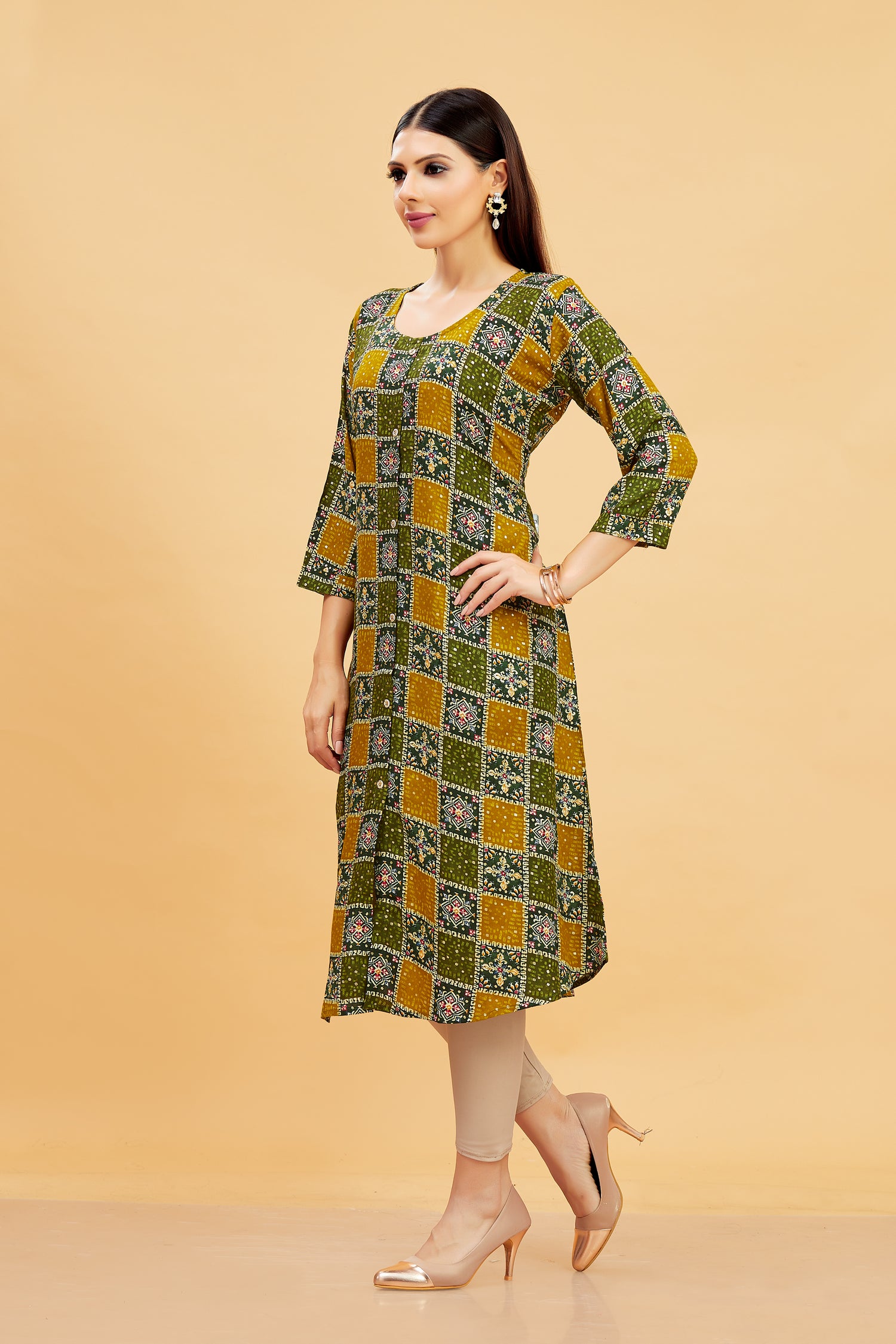 Aarya Kurti