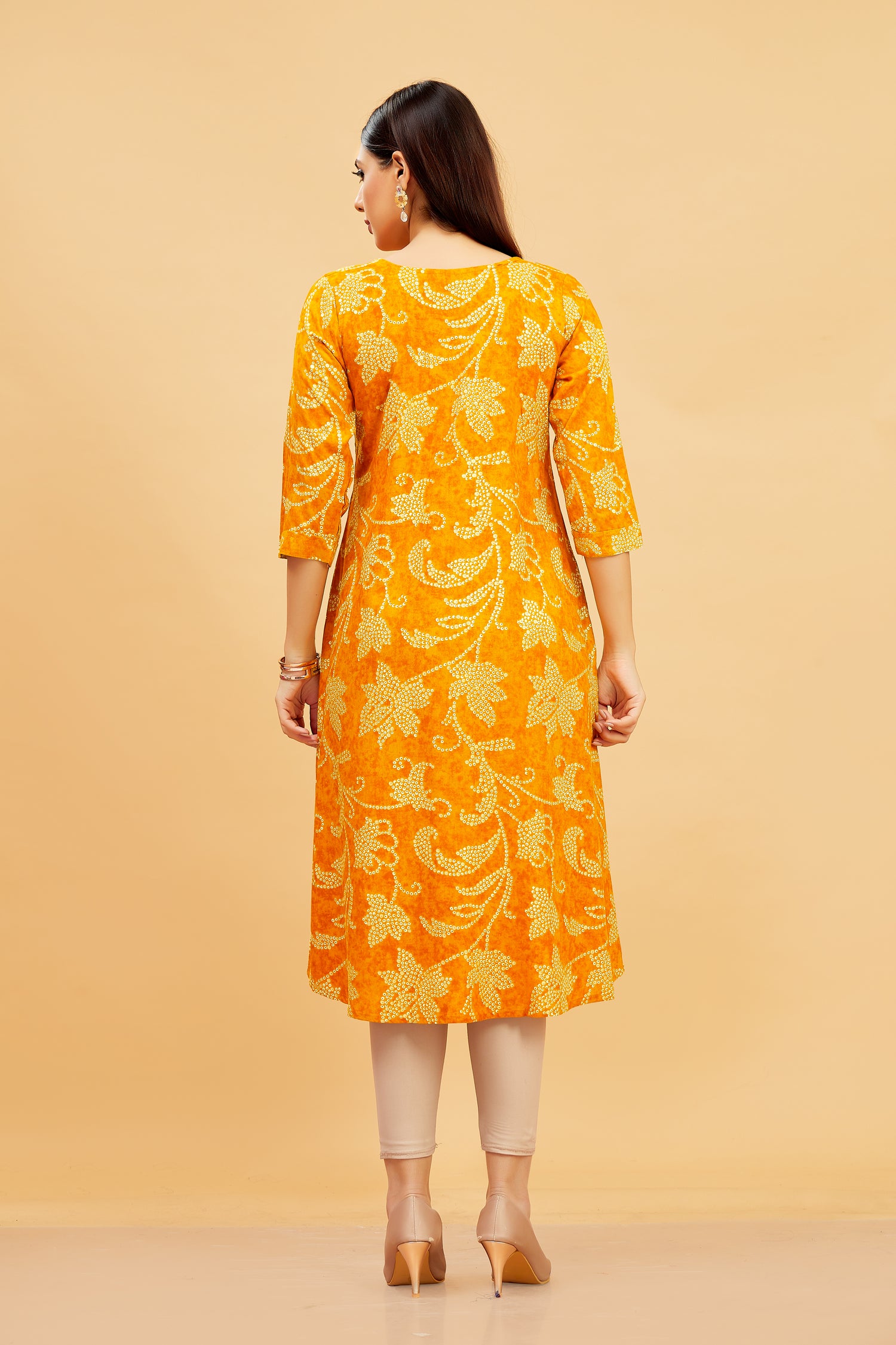 Abhira Kurti