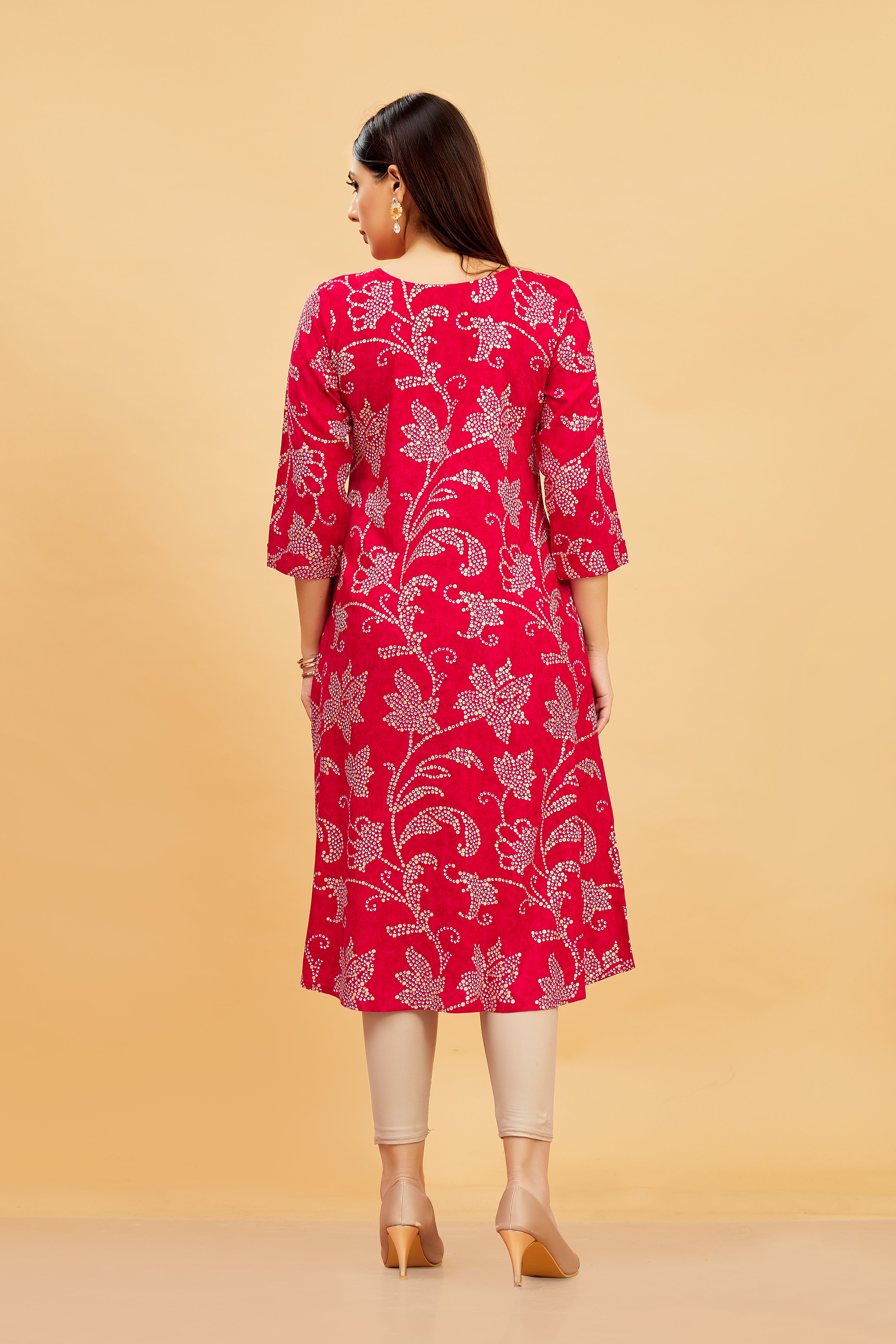 Abhira Kurti