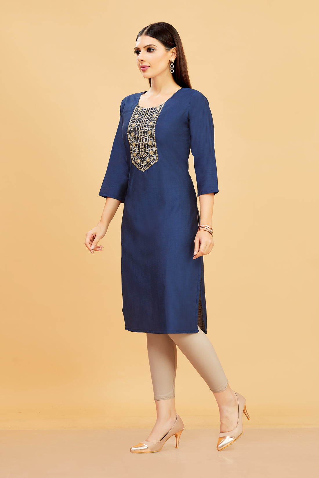 Tisqua Kurti - Roop Darshan