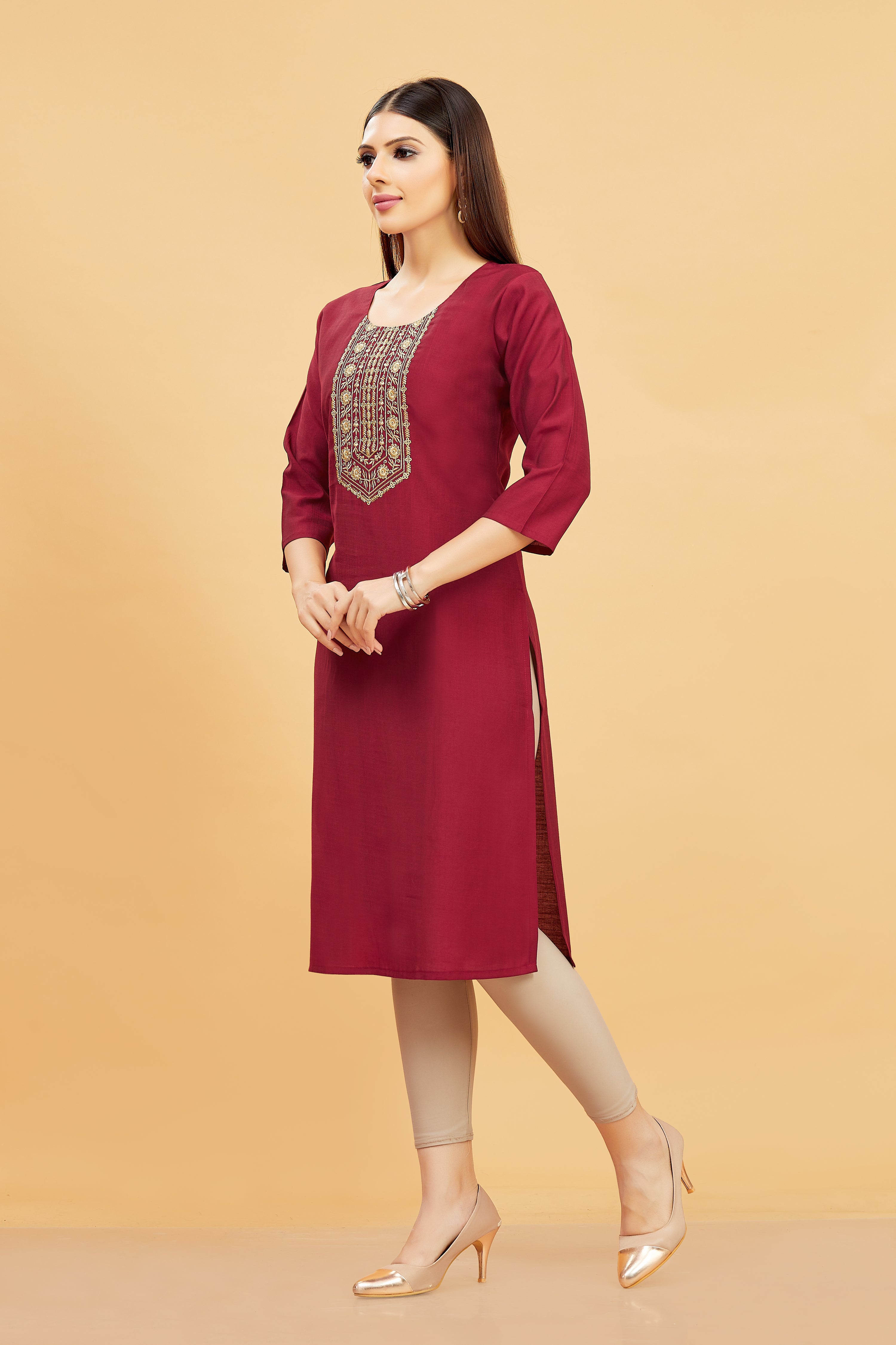 Tisqua Kurti - Roop Darshan