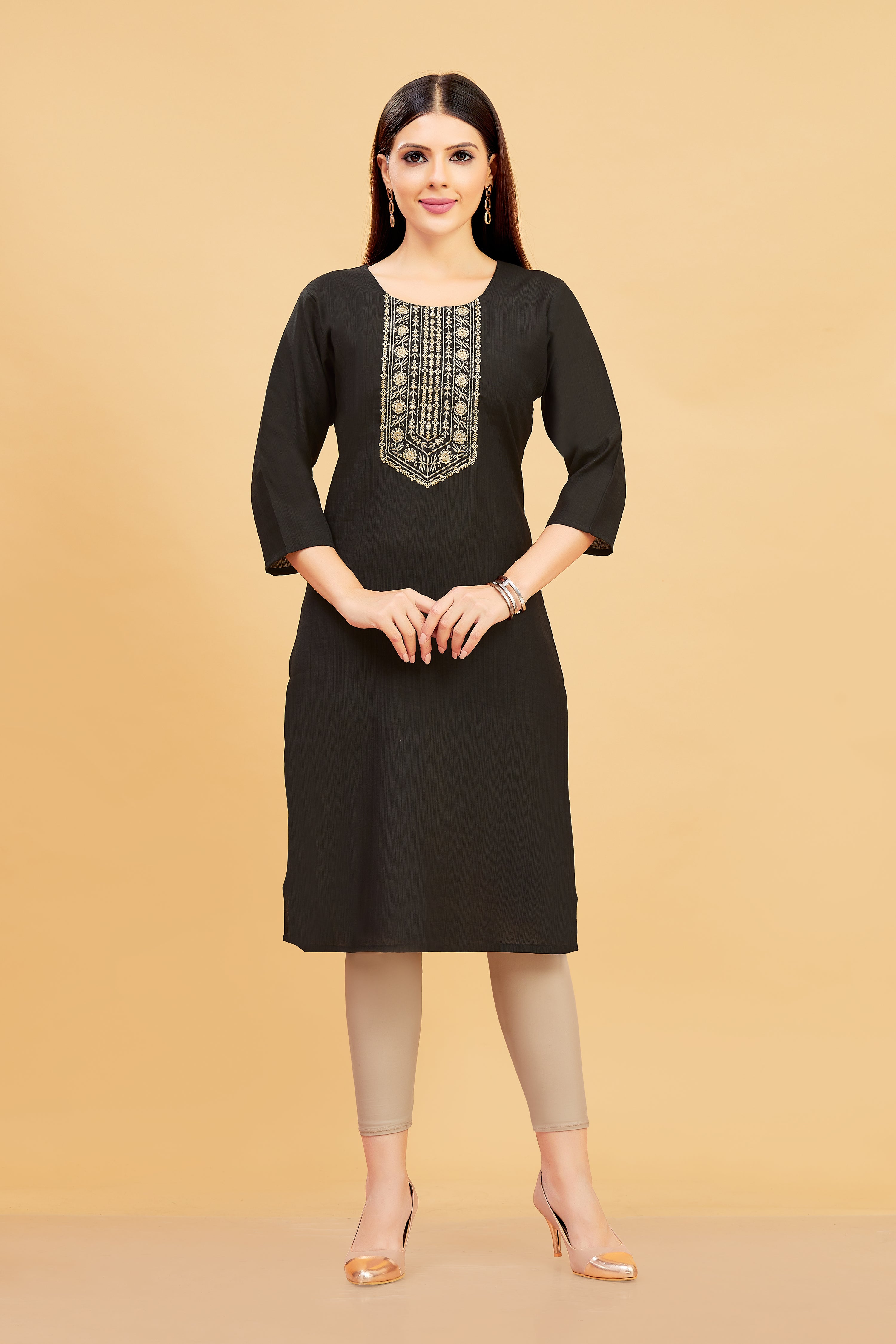 Tisqua Kurti - Roop Darshan