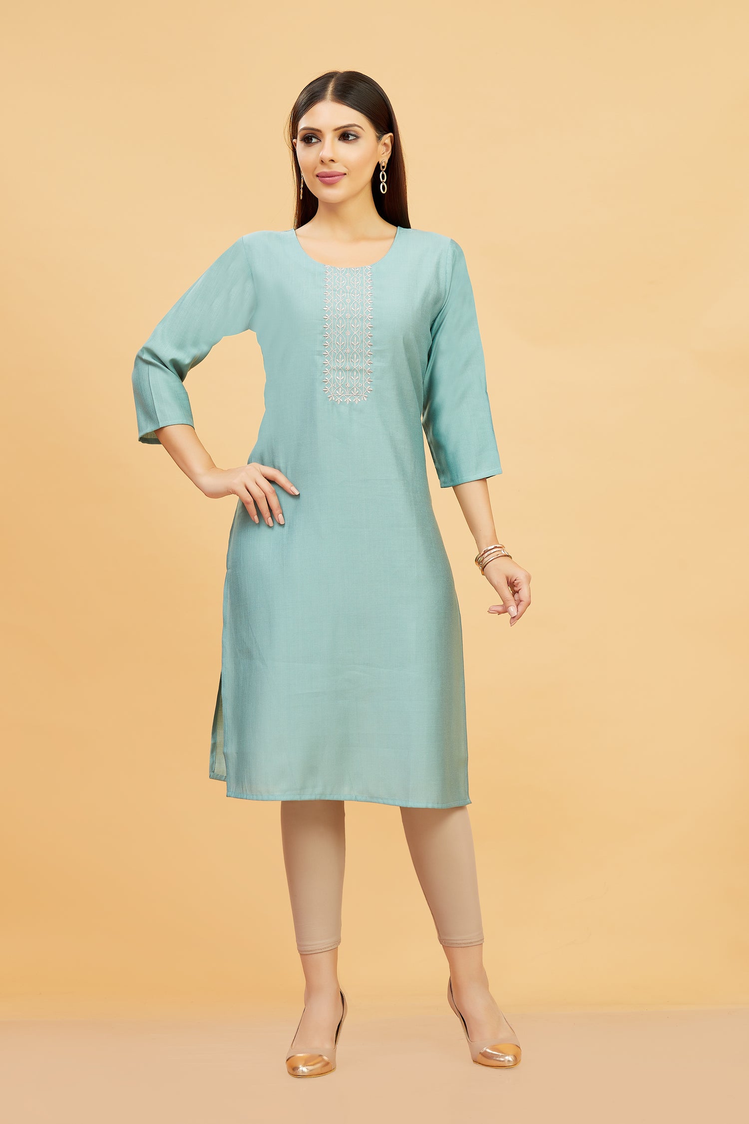 Priya Kurti