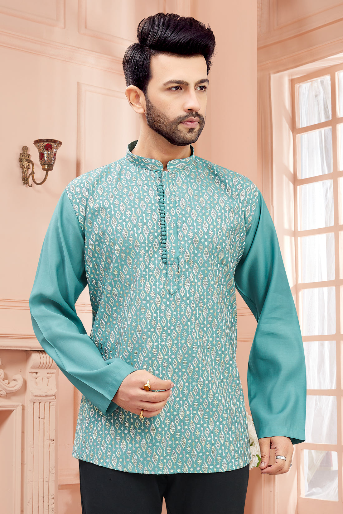 Mens Embroidered Kurta