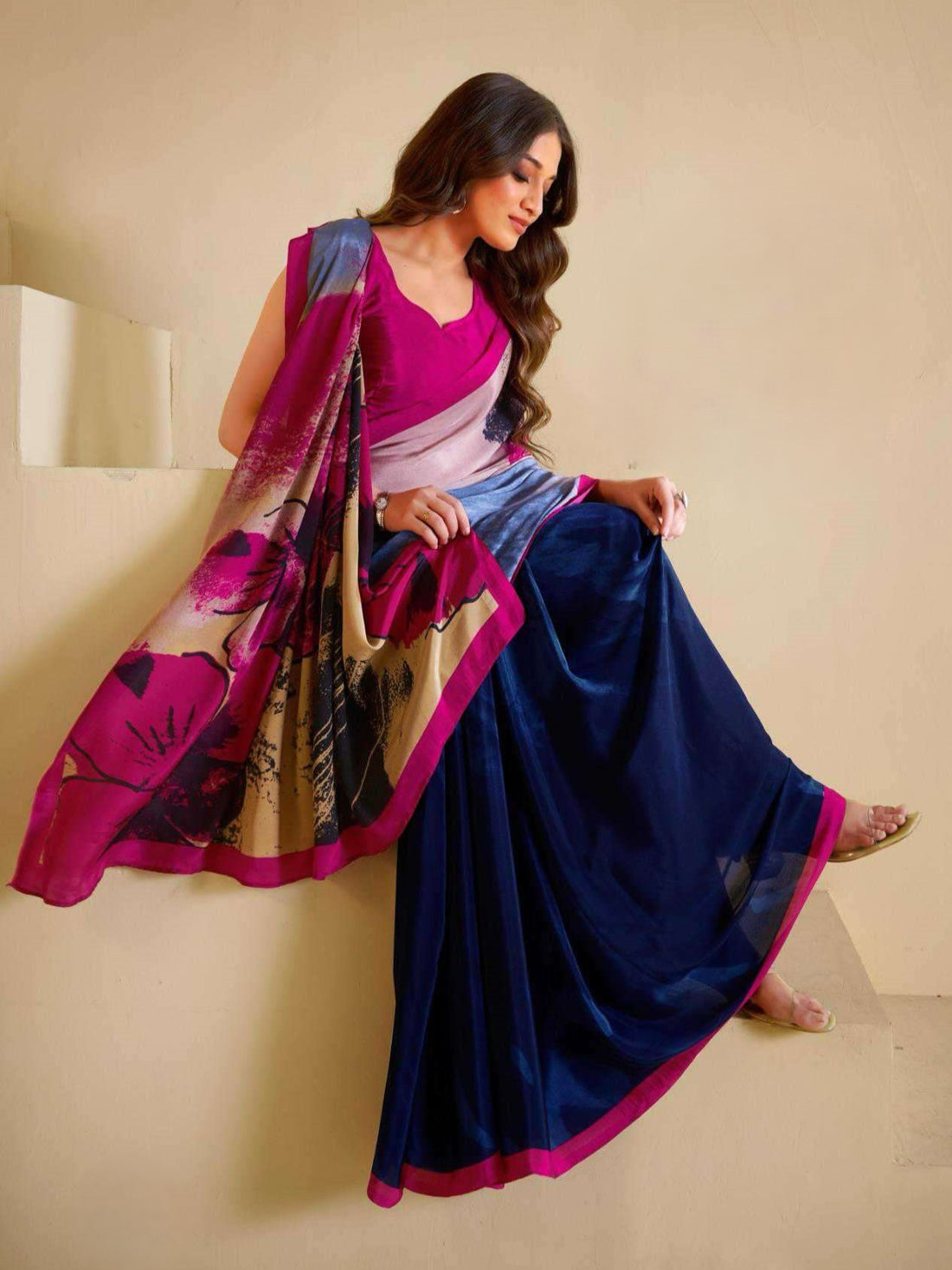 Navya Saree