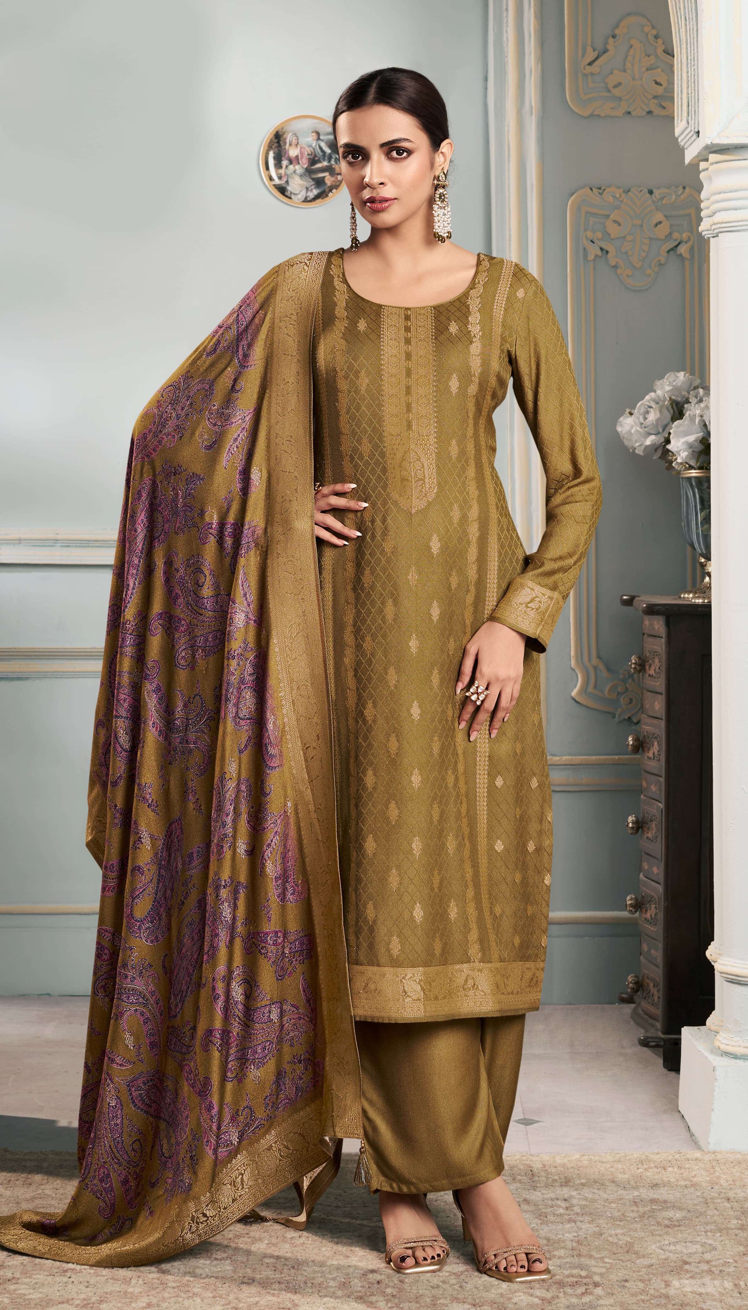 Saniya Kamiz &amp; Pant