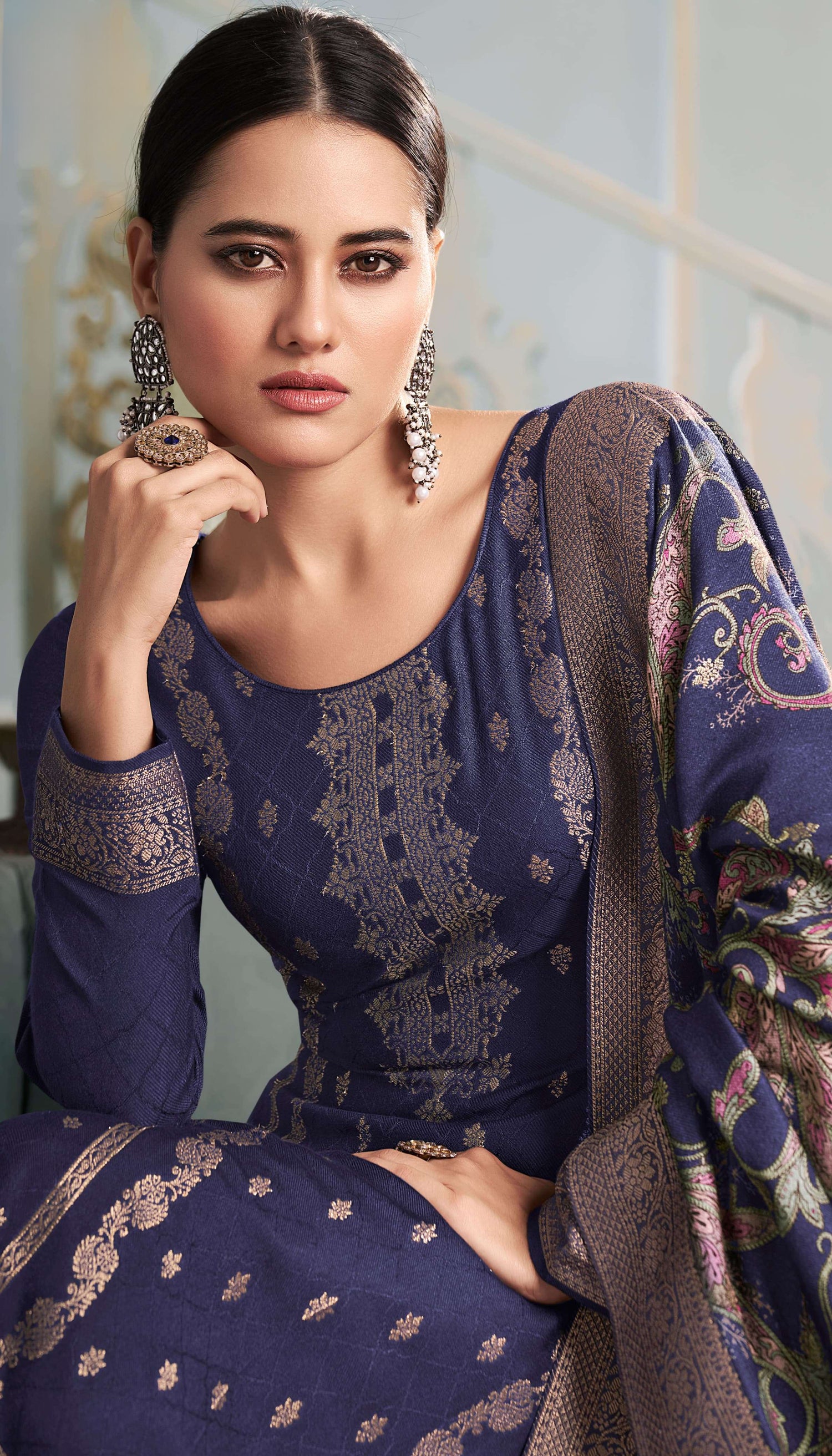 Saniya Kamiz &amp; Pant