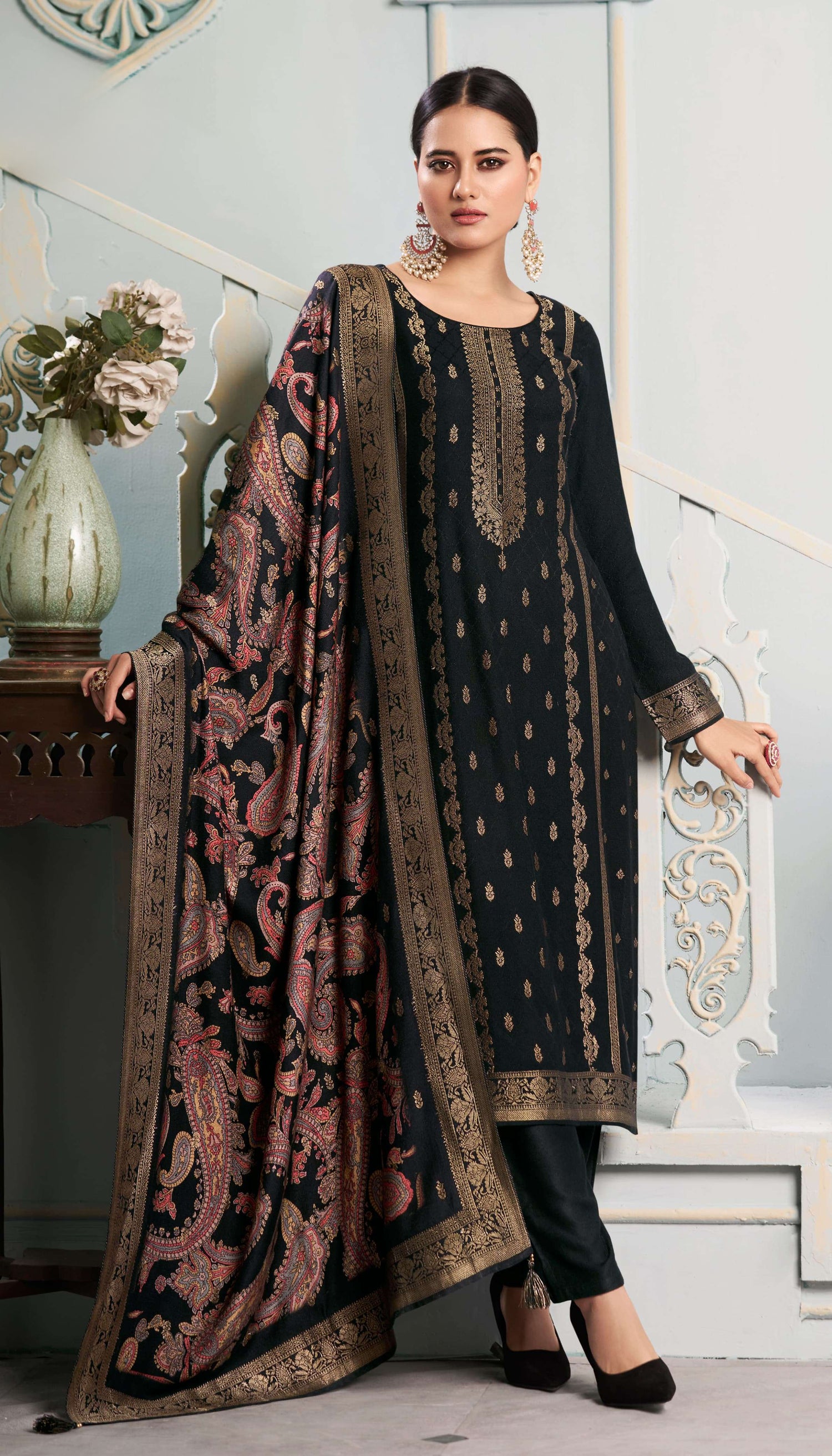 Saniya Kamiz &amp; Pant